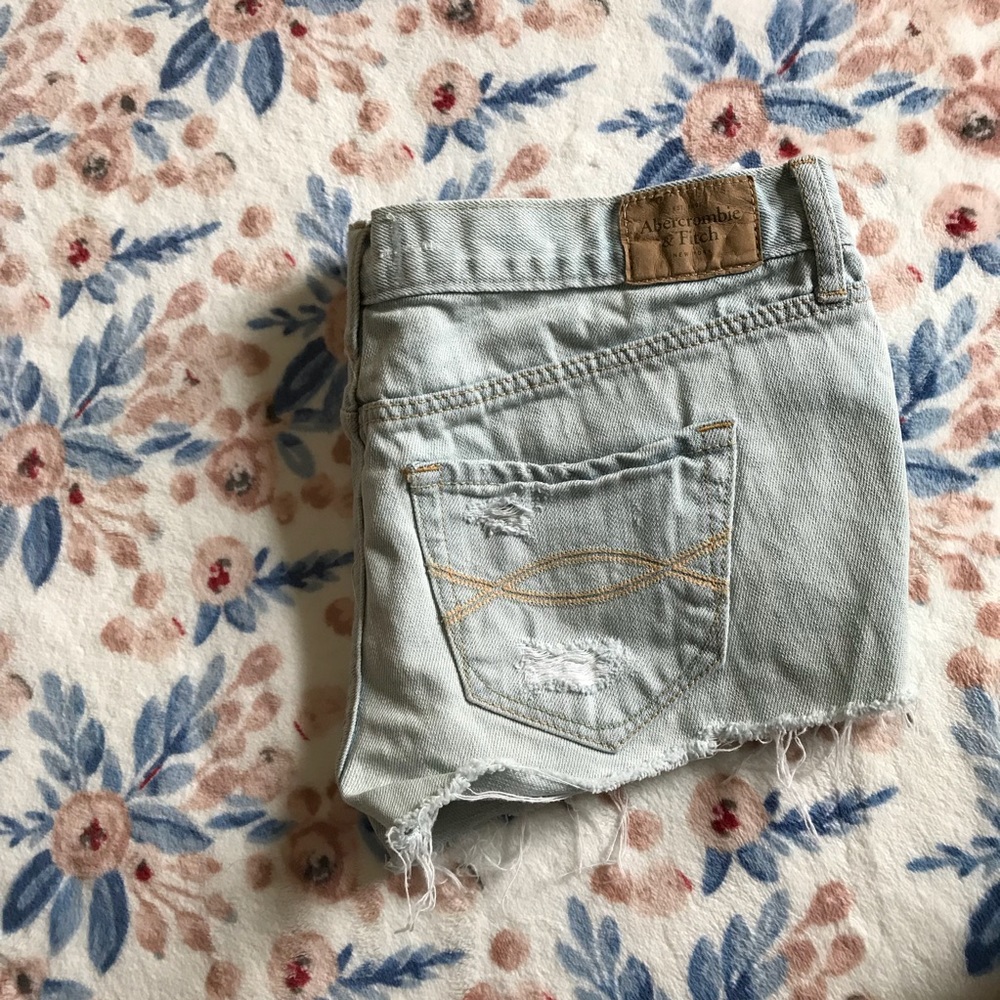 Light wash denim shorts